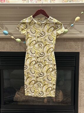 1970’s Women’s Yellow and Brown Swirl Print Short Sleeve Bodycon Dress